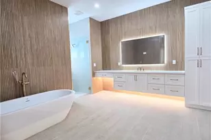 264 13th St NW, Naples, FL 34120 - Photo 10