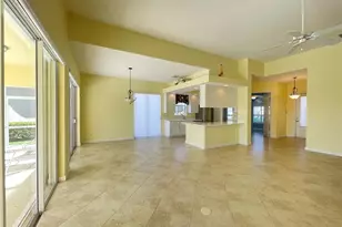 7710 Tommasi Ct, Naples, FL 34114 - Photo 10