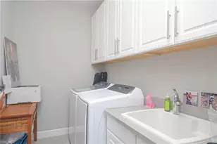 8013 Calle Canovas Ct, Naples, FL 34114 - Photo 22