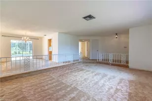 2353 Abbey Ct, Naples, FL 34112 - Photo 14