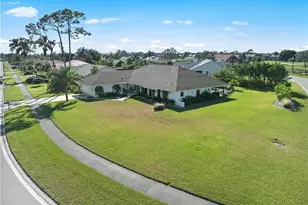 2255 Imperial Golf Course Blvd, Naples, FL 34110 - Photo 30