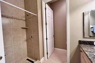 190 Shadroe Cove Cir, Cape Coral, FL 33991 - Photo 12