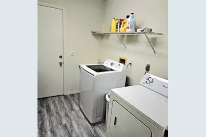 2505 9th St W, Lehigh Acres, FL 33971 - Photo 34