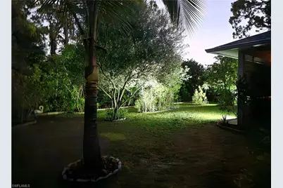 2505 9th St W, Lehigh Acres, FL 33971 - Photo 12