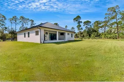 927 12th Ave NE, Naples, FL 34120 - Photo 26