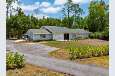 6800 Bottlebrush Ln, Naples, FL 34109 - Photo 8