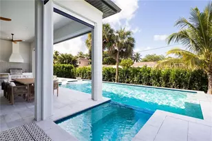 1257 11th Ct N, Naples, FL 34102 - Photo 2