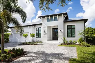 1257 11th Ct N, Naples, FL 34102 - Photo 1