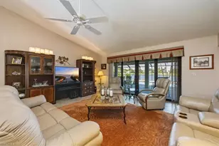 9534 Campbell Cir, Naples, FL 34109 - Photo 4