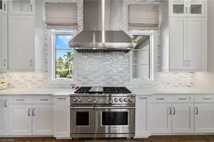 6188 Freemont Dr, Naples, FL 34119 - Photo 10