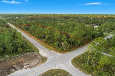 1551 12th Ave NE, Naples, FL 34120 - Photo 10