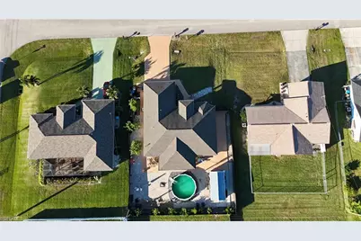 1714 SW 12th Ln, Cape Coral, FL 33991 - Photo 2