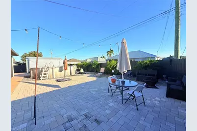 1714 SW 12th Ln, Cape Coral, FL 33991 - Photo 36