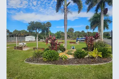 26 Garnet Dr #26G, Naples, FL 34114 - Photo 18