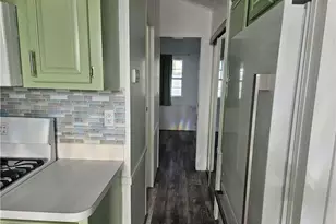 26 Garnet Dr, Naples, FL 34114 - Photo 12