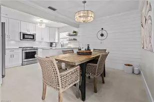 260 Lanchester Ct, Naples, FL 34112 - Photo 1