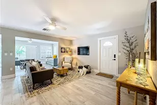 9 Knights Bridge Rd, Naples, FL 34112 - Photo 8