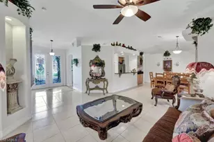 2001 NE 15th Ave, Cape Coral, FL 33909 - Photo 2