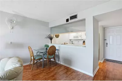 2875 Palm Beach Blvd #202, Fort Myers, FL 33916 - Photo 14