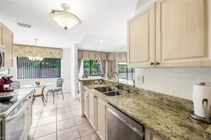 78 Bennington Dr, Naples, FL 34104 - Photo 8