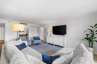 6710 Pelican Bay Blvd, Naples, FL 34108 - Photo 4