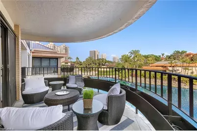 6710 Pelican Bay Blvd #422, Naples, FL 34108 - Photo 36