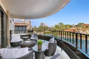 6710 Pelican Bay Blvd, Naples, FL 34108 - Photo 36