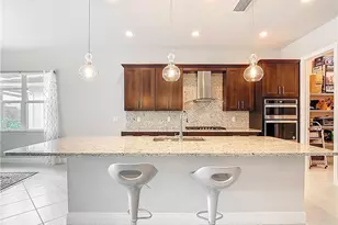 8980 Mustique Ln, Naples, FL 34114 - Photo 14