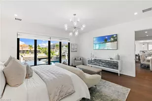 469 Germain Ave, Naples, FL 34108 - Photo 16