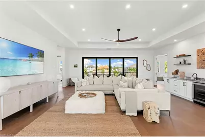 469 Germain Ave, Naples, FL 34108 - Photo 24