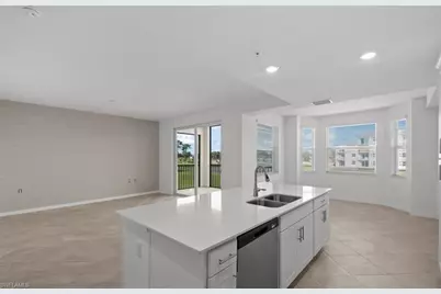 18461 Copperhead Ct N Ct #423, Lehigh Acres, FL 33936 - Photo 8