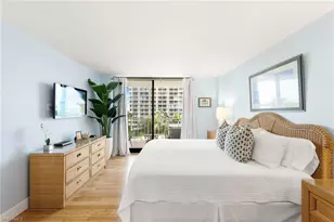 380 Seaview Ct, Marco Island, FL 34145 - Photo 14