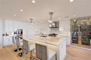 6897 Grenadier Blvd, Naples, FL 34108 - Photo 12