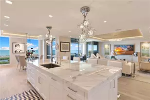 6897 Grenadier Blvd, Naples, FL 34108 - Photo 14