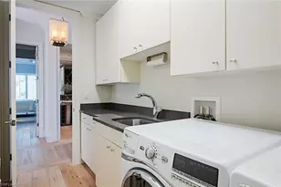 750 11th St S, Naples, FL 34102 - Photo 20