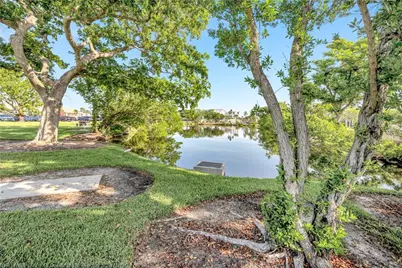 1300 Gulf Shore Blvd N #507, Naples, FL 34102 - Photo 6