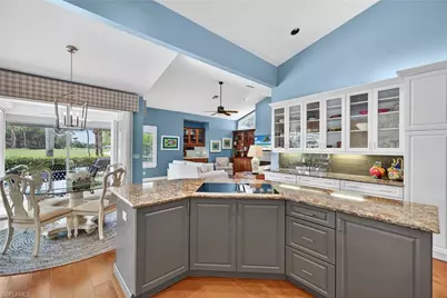 6 Bramblewood Pt, Naples, FL 34105 - Photo 16