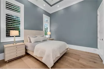 3190 Crayton Rd, Naples, FL 34103 - Photo 22