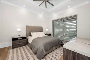 3190 Crayton Rd, Naples, FL 34103 - Photo 24
