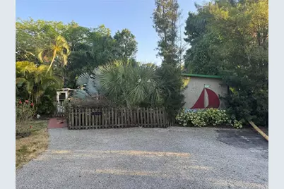10150 Georgia St, Bonita Springs, FL 34135 - Photo 4
