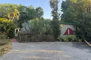 10150 Georgia St, Bonita Springs, FL 34135 - Photo 4