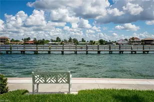 1215 Edington Pl, Marco Island, FL 34145 - Photo 30