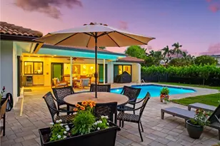 517 Parkwood Ln, Naples, FL 34103 - Photo 20