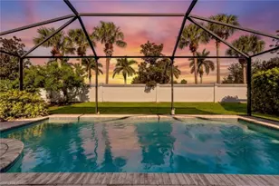 10101 Florence Cir, Naples, FL 34119 - Photo 2