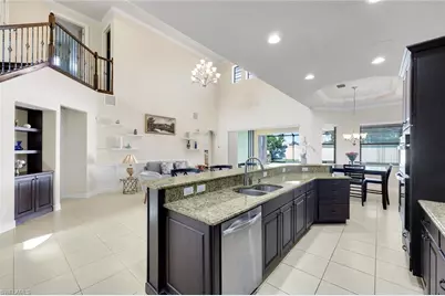 10101 Florence Cir, Naples, FL 34119 - Photo 10