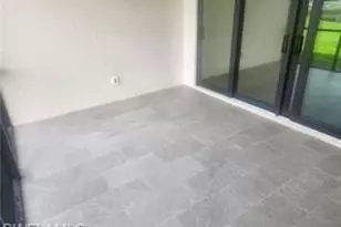 141 Cypress Way E, Naples, FL 34110 - Photo 10