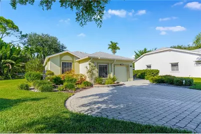 9225 Coachhouse Ln, Estero, FL 33928 - Photo 6