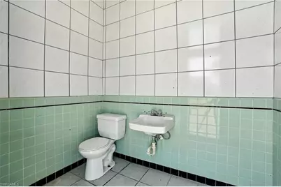 19003 San Carlos Blvd, Fort Myers Beach, FL 33931 - Photo 14