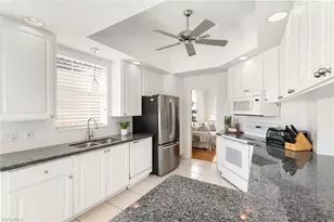 3812 Valentia Way, Naples, FL 34119 - Photo 14