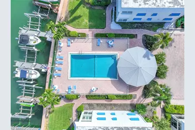 2100 Gulf Shore Blvd N #212, Naples, FL 34102 - Photo 26